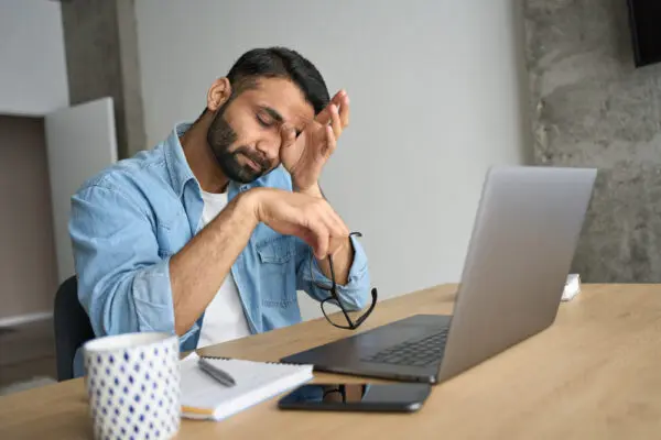 3 things destroying social connection in your hybrid office